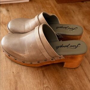 Free People Taupe Leather Studded Wood-Platform Mules